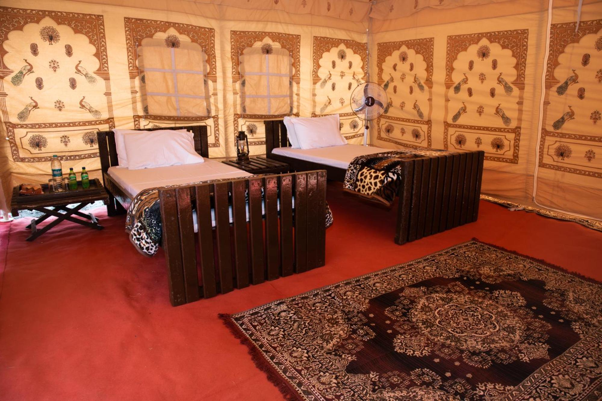 Shivika Lake Hotel Ranakpur Sādri Dış mekan fotoğraf
