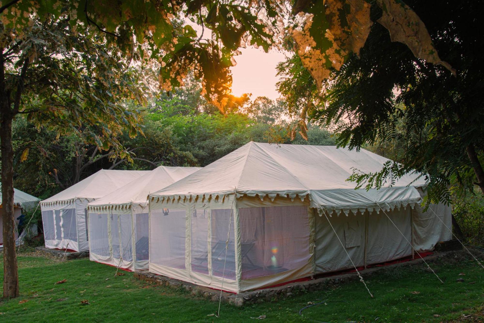 Shivika Lake Hotel Ranakpur Sādri Dış mekan fotoğraf